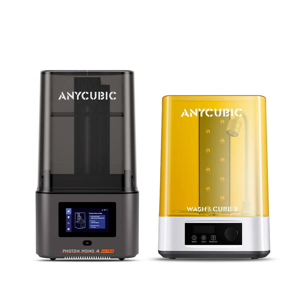Impressora 3D de resina Anycubic Photon Mono 4 Ultra, de tampa cinza fumê, ao lado da estação de lavagem e cura Wash & Cure 3, de tampa amarela